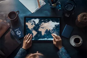 Beondin Consultant helping students achieve their global education goals.